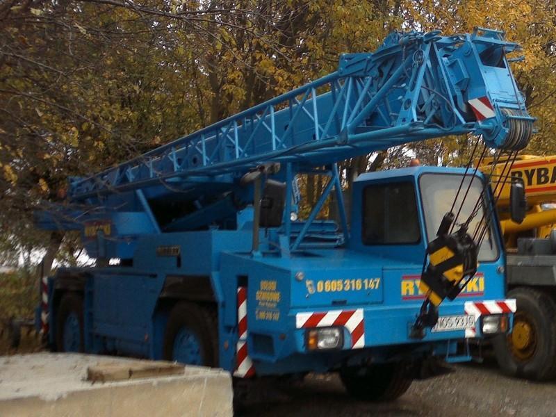 Liebherr LTM 1025